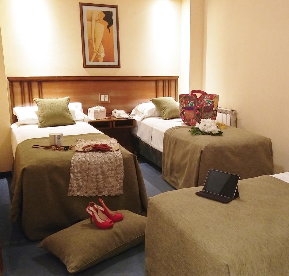 Hotel Irun Buenos Aires Ngoại thất bức ảnh