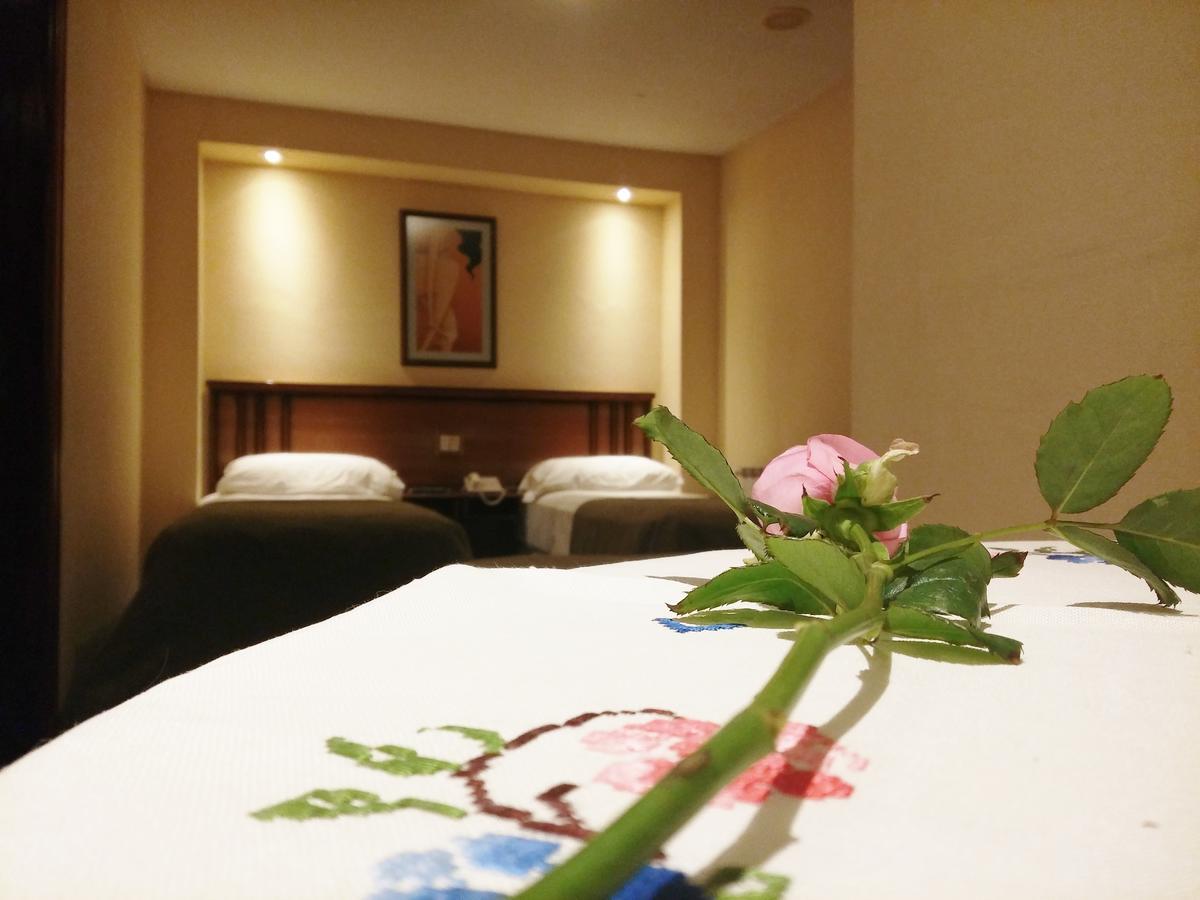 Hotel Irun Buenos Aires Ngoại thất bức ảnh